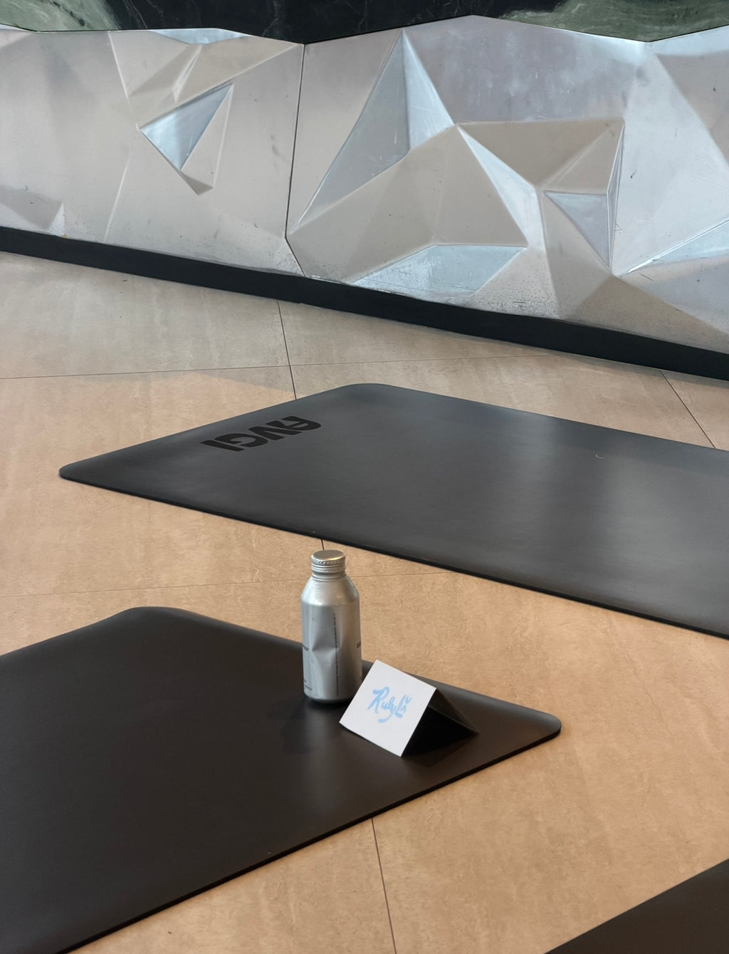The Signature Mat